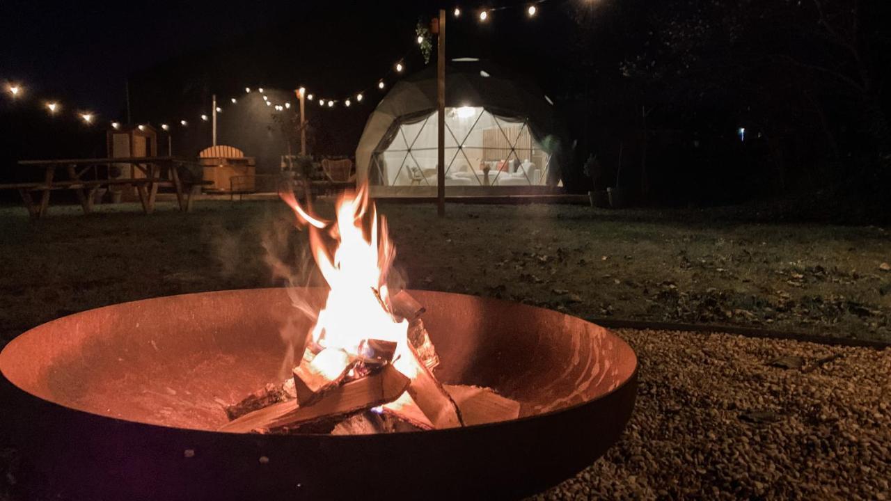 Отель Romantische Glamping Dome Koksijde - Duiniek Экстерьер фото